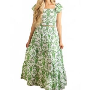 NEW 8 OAK LANE smocked flutter sleeve top and skirt set in green deco palm